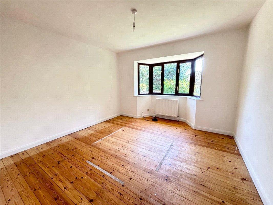 3 bedroom bungalow for sale in Orpington | Robinson Jackson