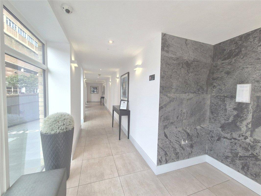 1 bedroom property for sale in Orpington | Robinson Jackson