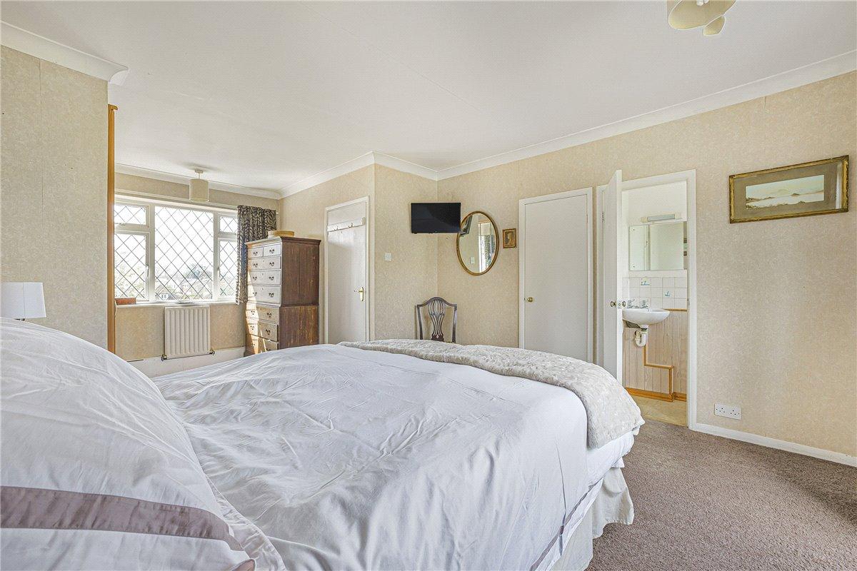 4 bedroom house for sale in Orpington | Robinson Jackson