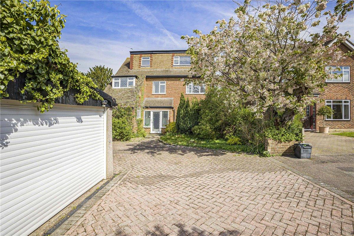 4 bedroom house for sale in Orpington | Robinson Jackson