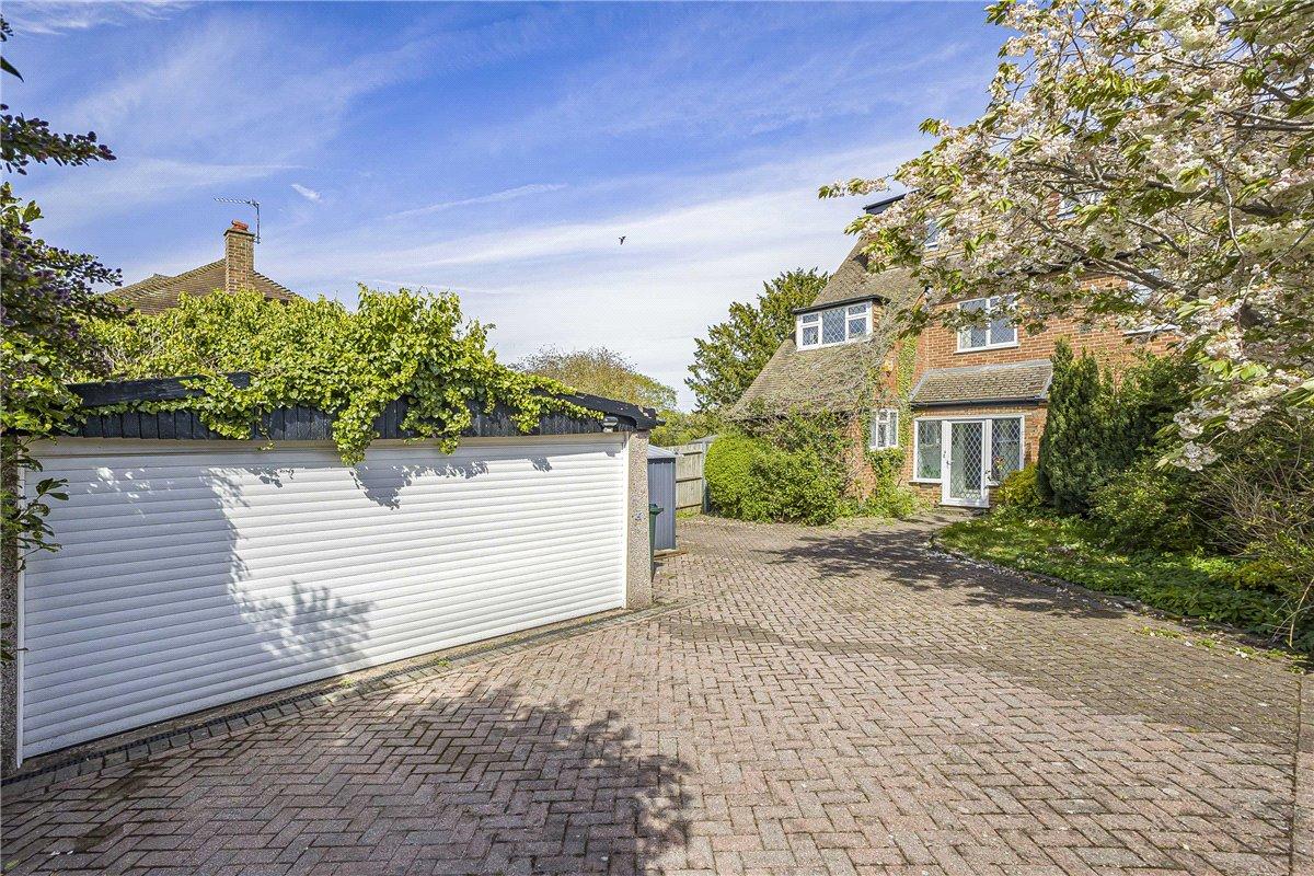 4 bedroom house for sale in Orpington | Robinson Jackson