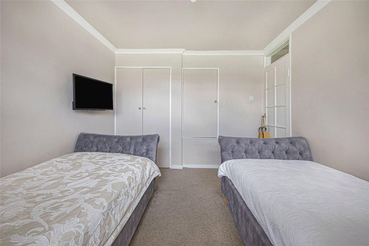 3 bedroom house for sale in Crofton | Robinson Jackson