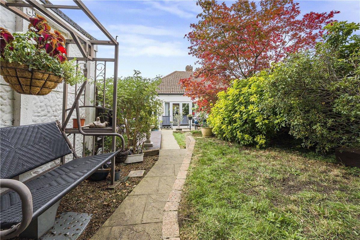 3 bedroom bungalow for sale in St Pauls Cray | Robinson Jackson