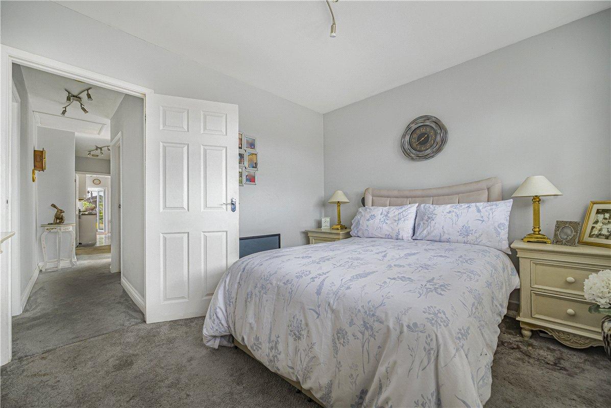 3 bedroom bungalow for sale in St Pauls Cray | Robinson Jackson