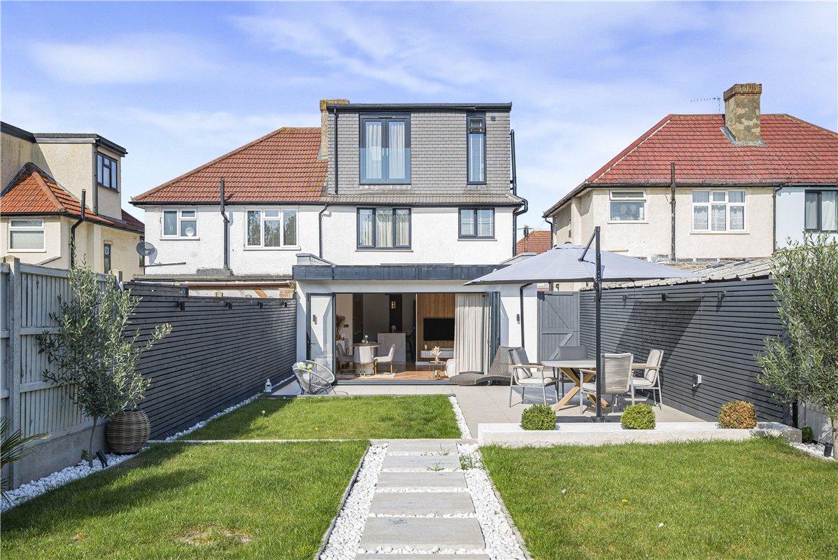 5 bedroom house for sale in Orpington | Robinson Jackson