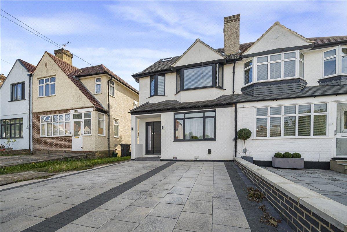 5 bedroom house for sale in Orpington | Robinson Jackson