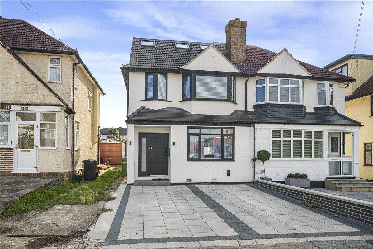 5 bedroom house for sale in Orpington | Robinson Jackson