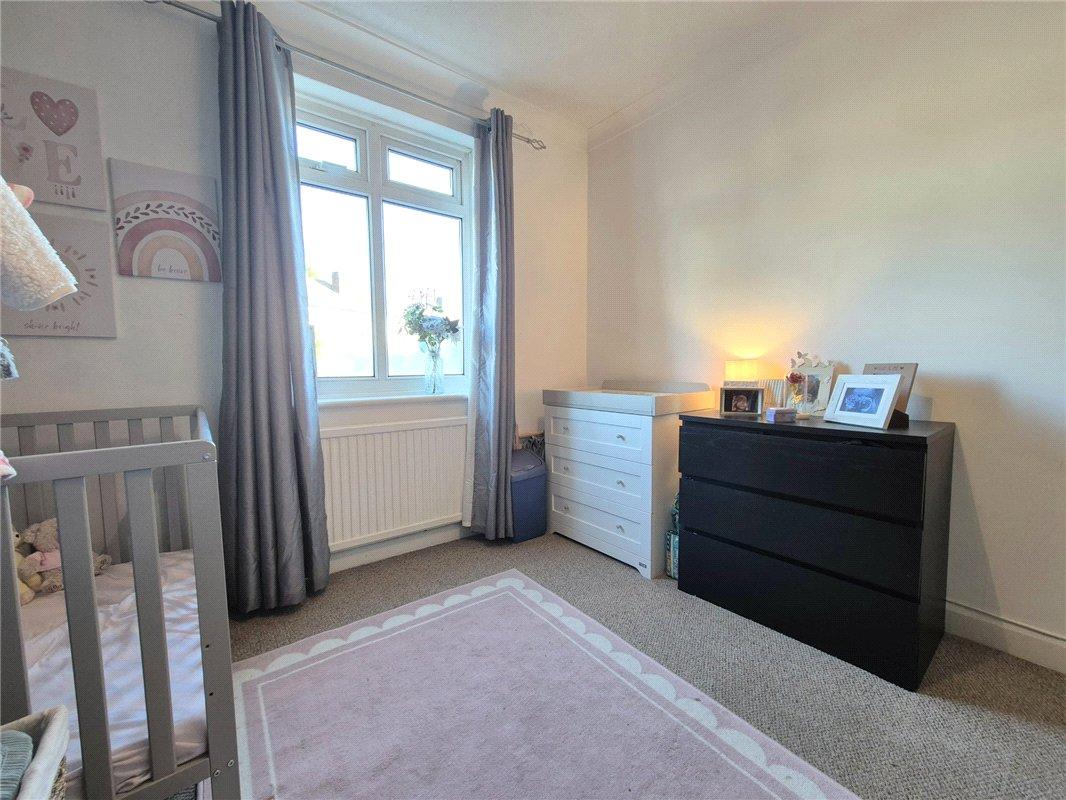 2 bedroom property for sale in Orpington | Robinson Jackson