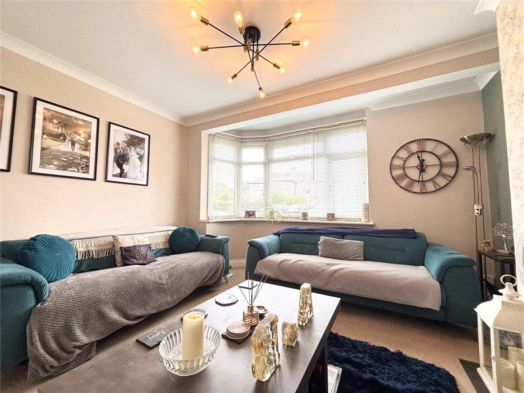 2 bedroom property for sale in Orpington | Robinson Jackson