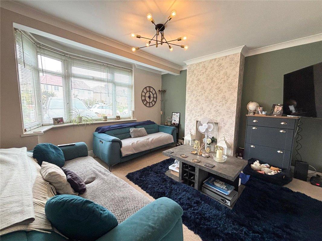 2 bedroom property for sale in Orpington | Robinson Jackson