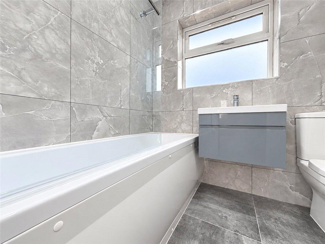 3 bedroom house for sale in Orpington | Robinson Jackson