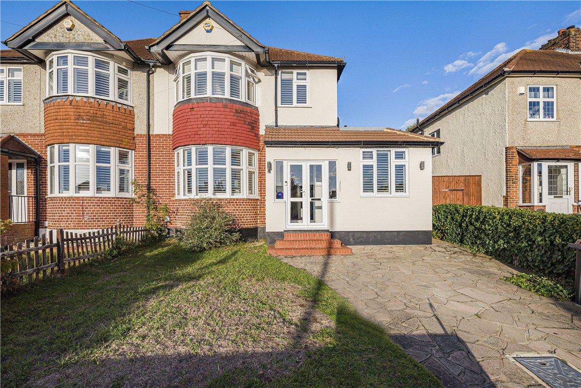 4 bedroom house for sale in Orpington | Robinson Jackson