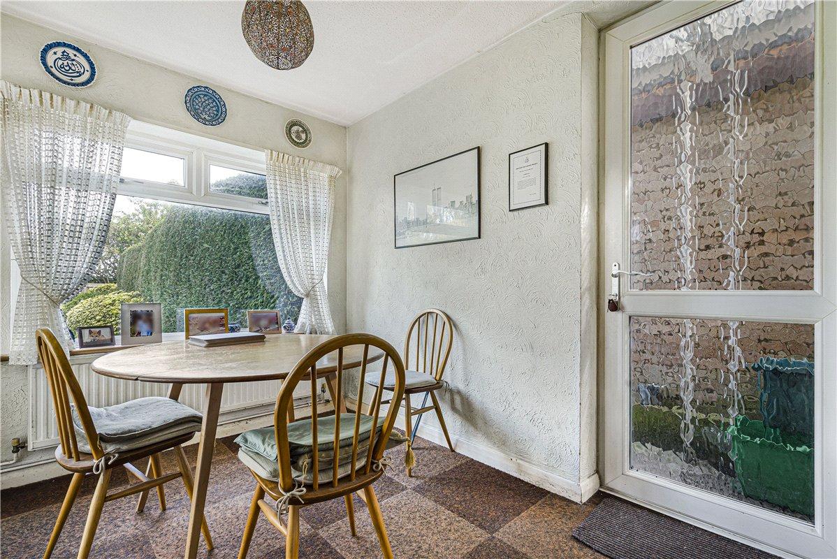 5 bedroom house for sale in Orpington | Robinson Jackson