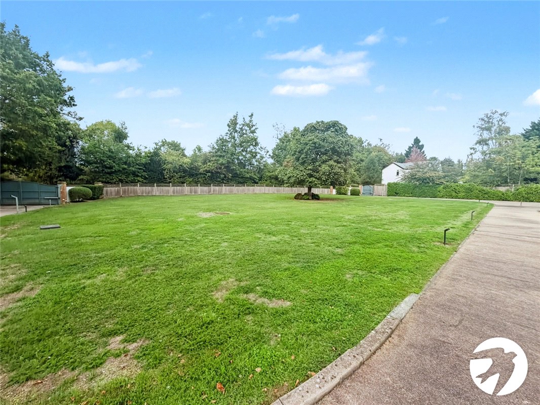 4 bedroom house to rent in Downe | Robinson Jackson