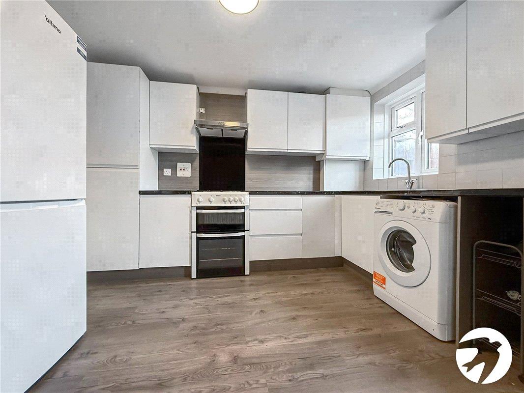 2 bedroom house to rent in  | Robinson Jackson