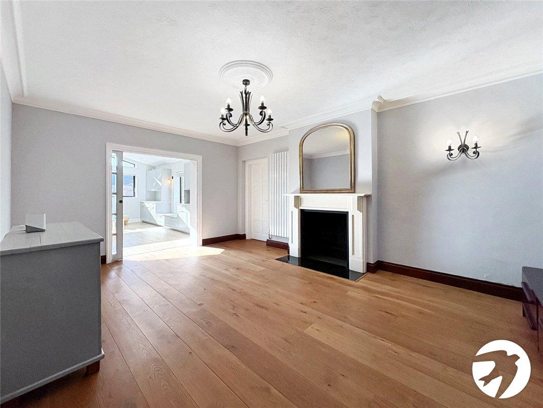 4 bedroom house to rent in Orpington | Robinson Jackson