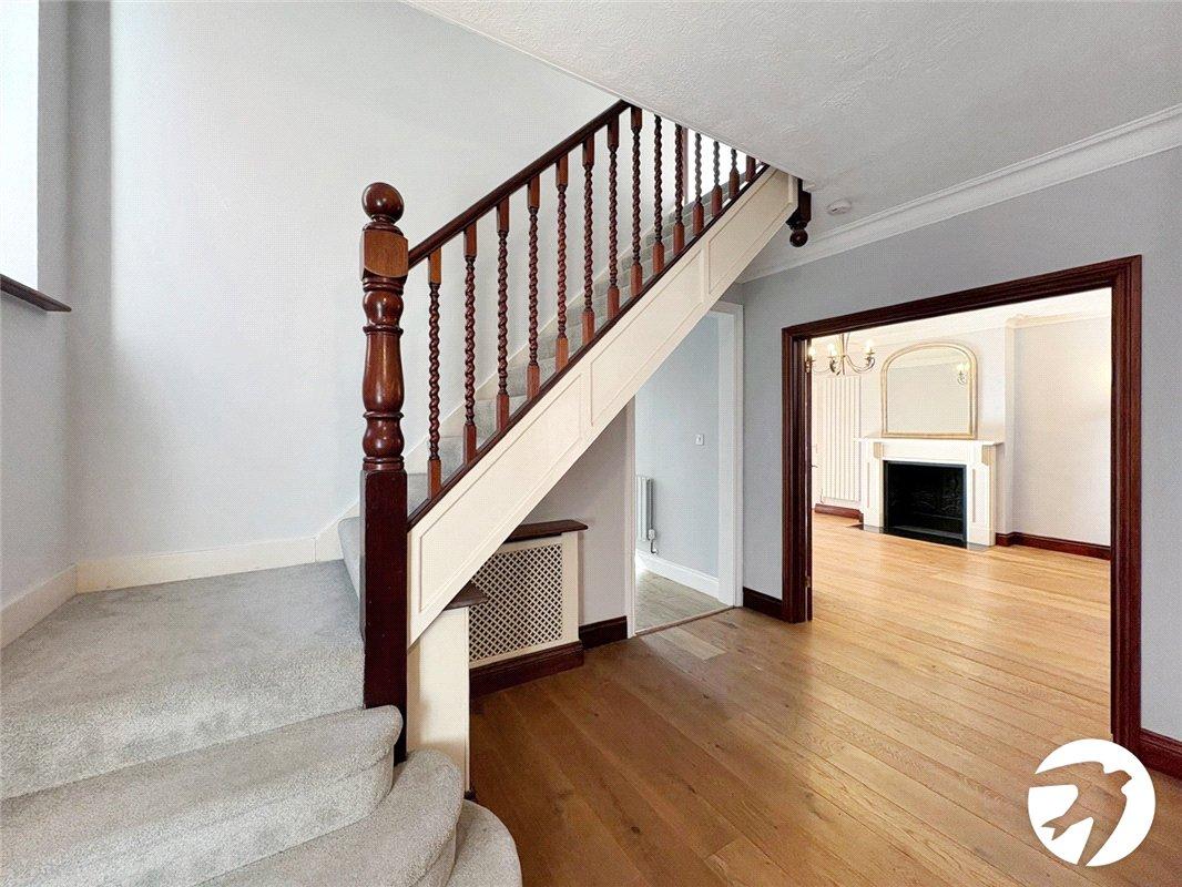 4 bedroom house to rent in Orpington | Robinson Jackson
