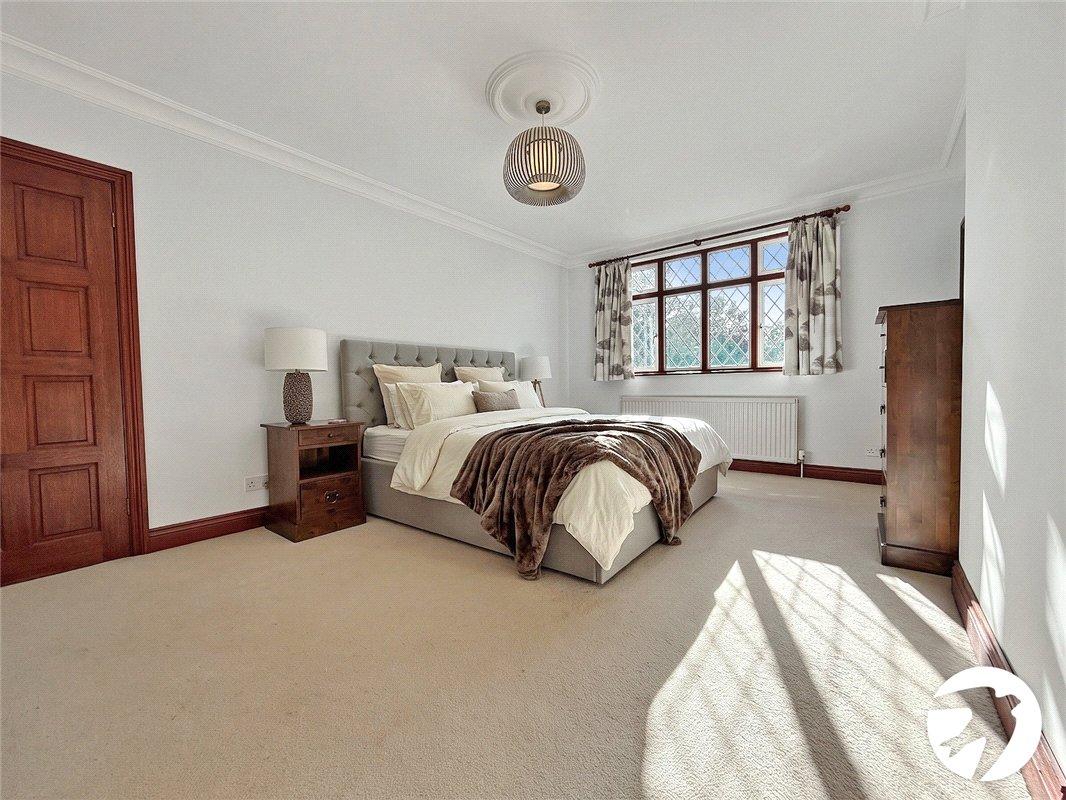 4 bedroom house to rent in Orpington | Robinson Jackson