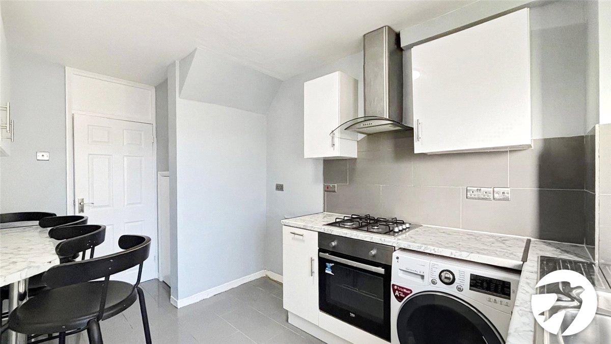 3 bedroom house to rent in Orpington | Robinson Jackson