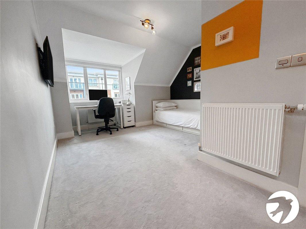 3 bedroom house to rent in Orpington | Robinson Jackson