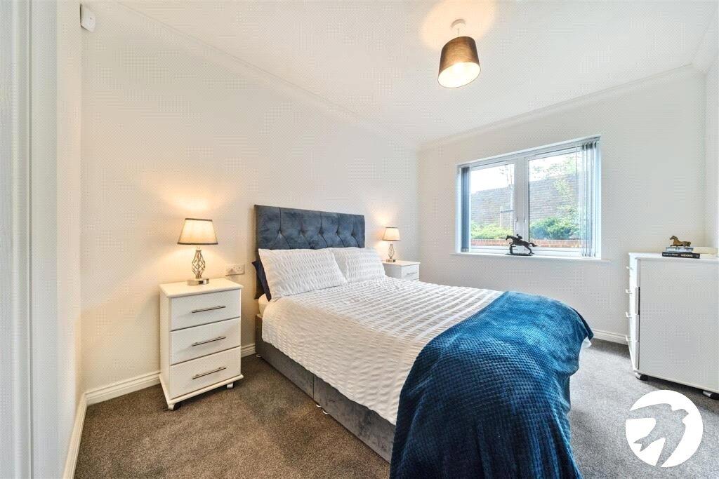 1 bedroom property to rent in Birchwood Park Avenue | Robinson Jackson