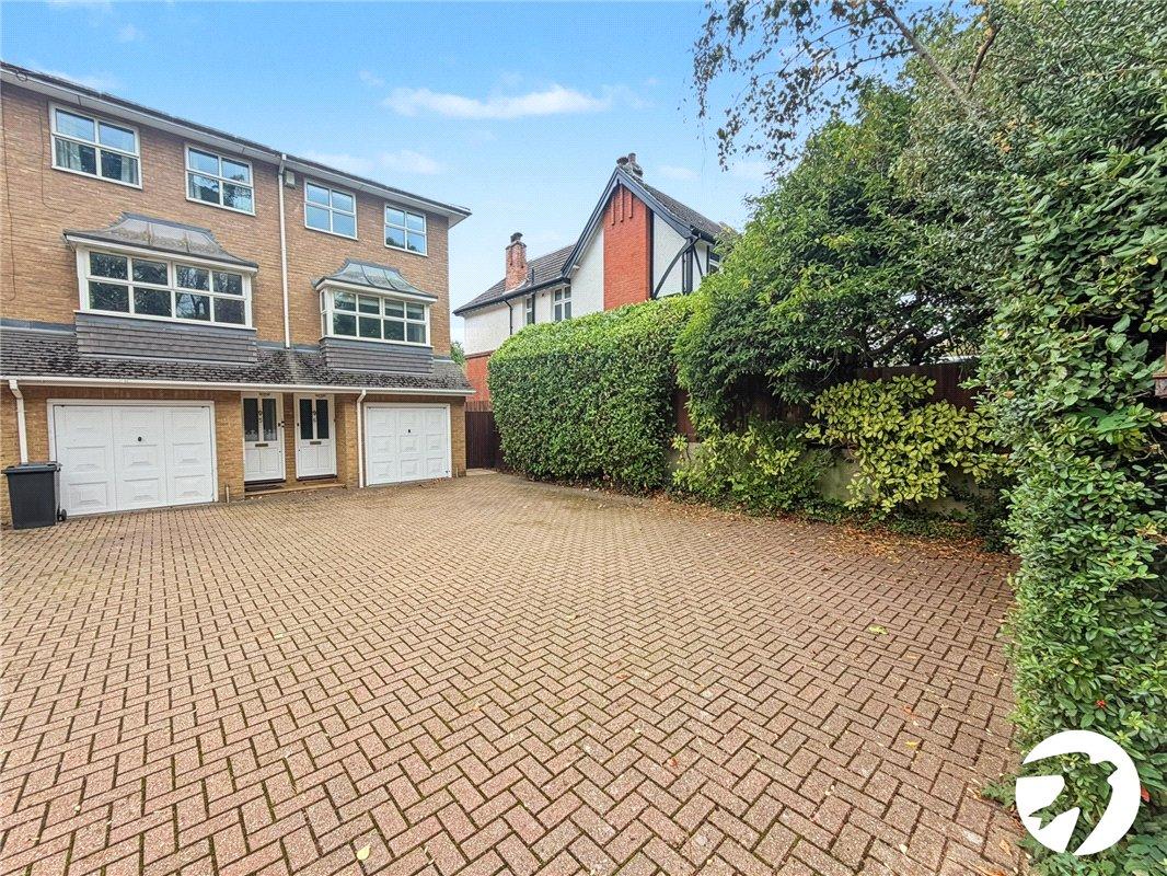3 bedroom house to rent in Orpington | Robinson Jackson