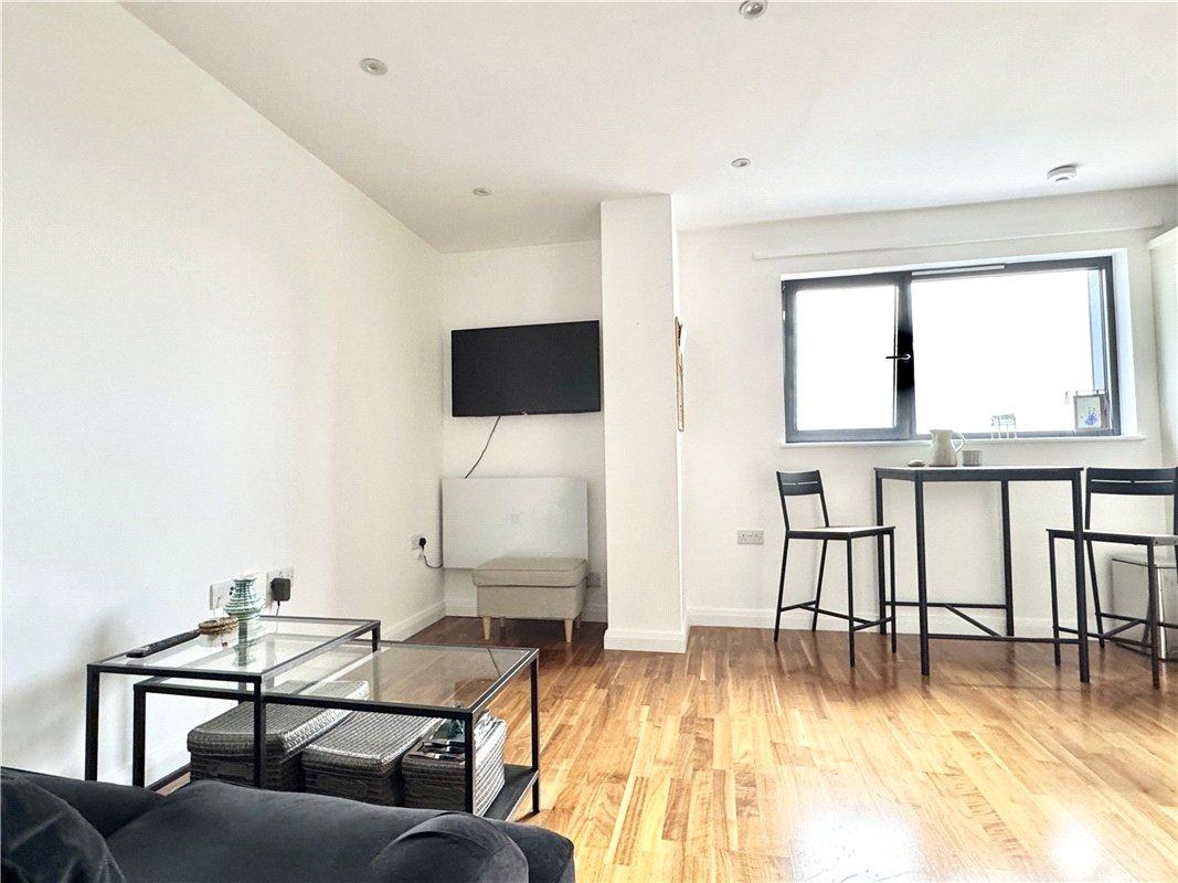 1 bedroom property to rent in Azalea Drive | Robinson Jackson