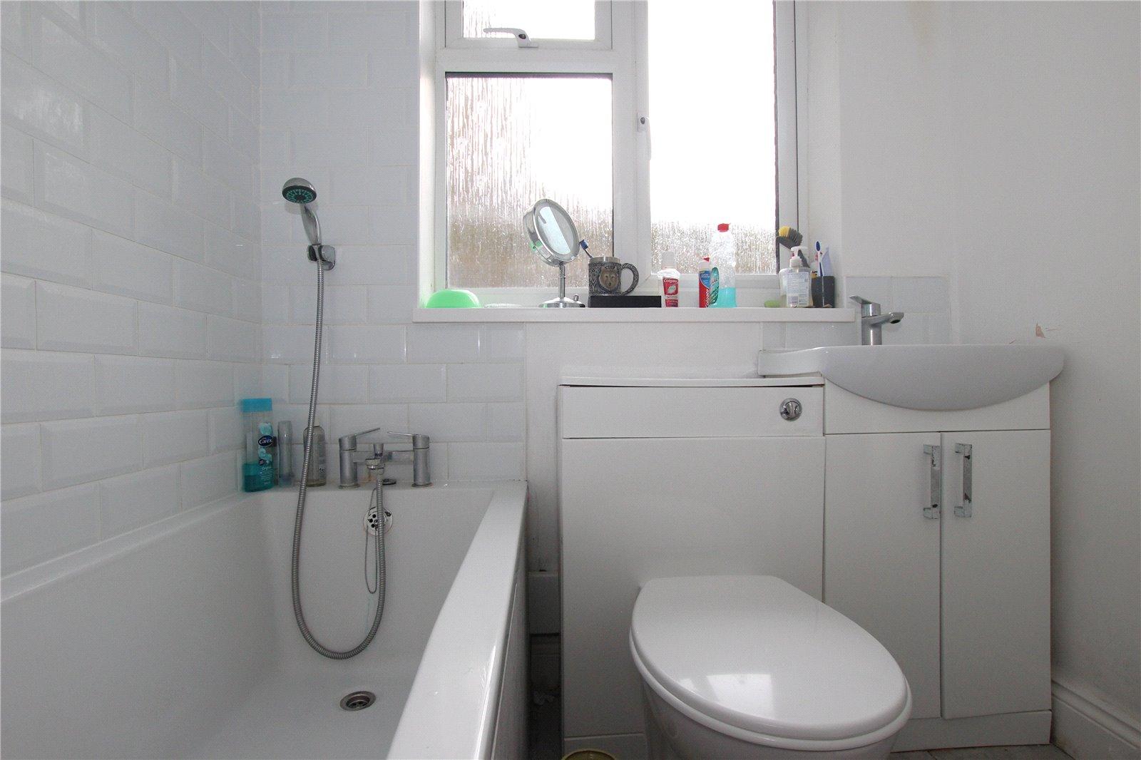 2 bedroom property for sale in Woolwich | Robinson Jackson