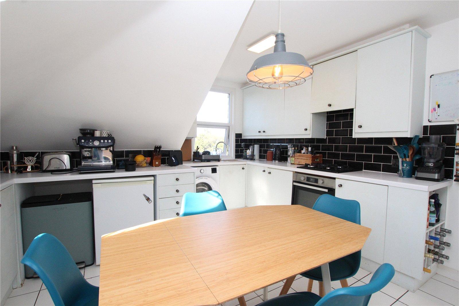 2 bedroom property for sale in London | Robinson Jackson