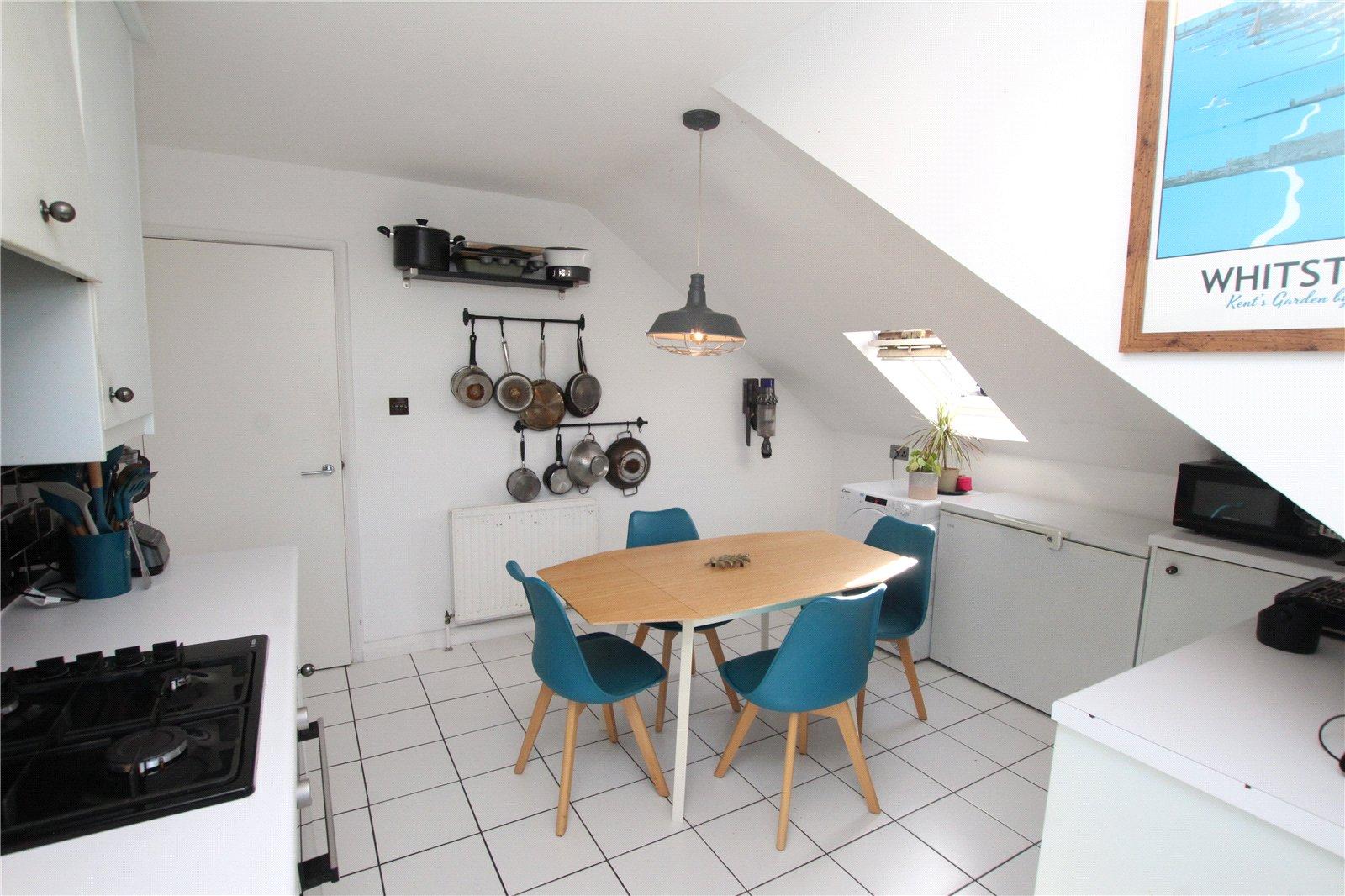 2 bedroom property for sale in London | Robinson Jackson
