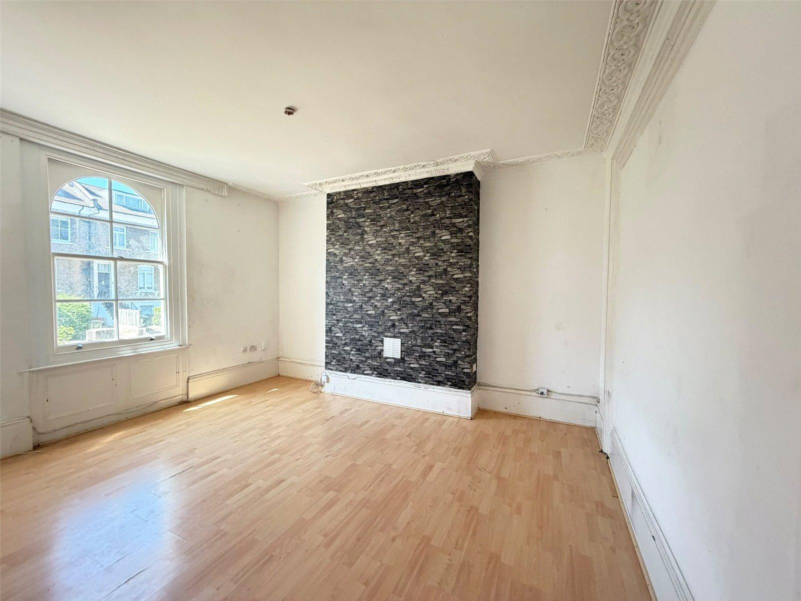 6 bedroom house for sale in Woolwich | Robinson Jackson