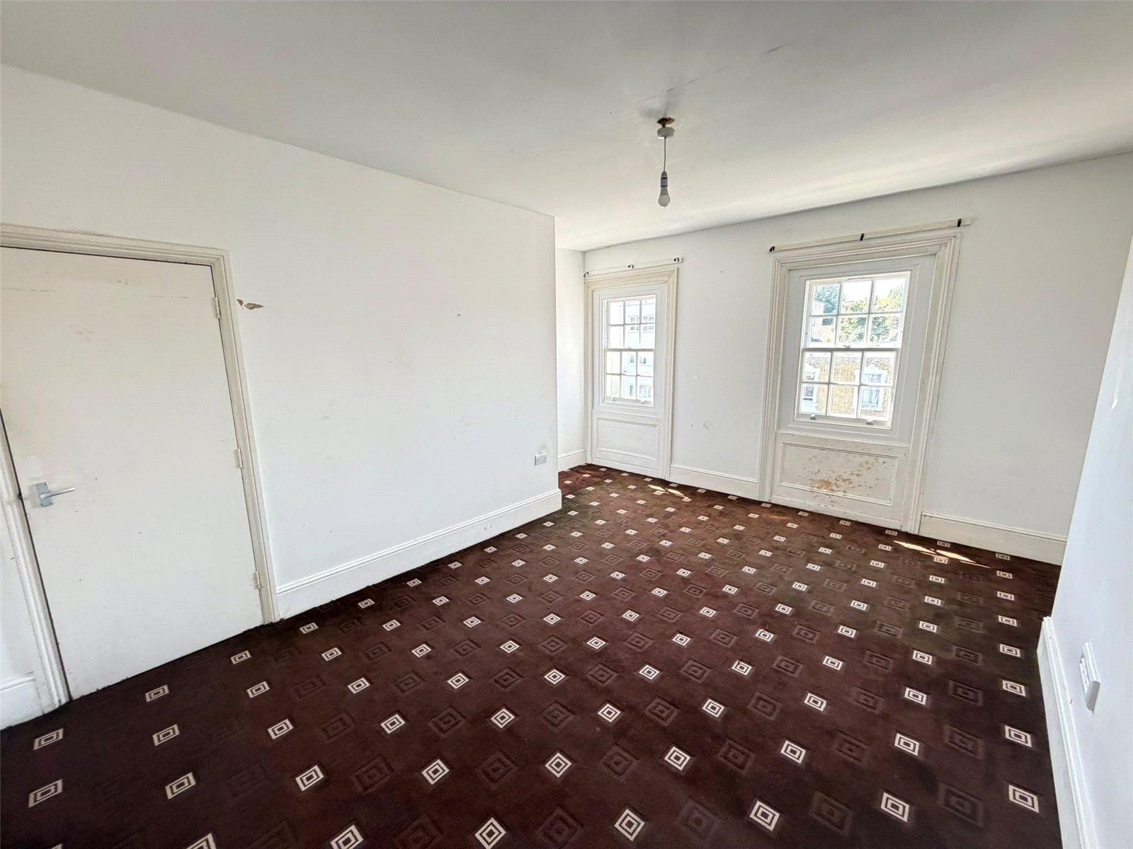 6 bedroom house for sale in Woolwich | Robinson Jackson