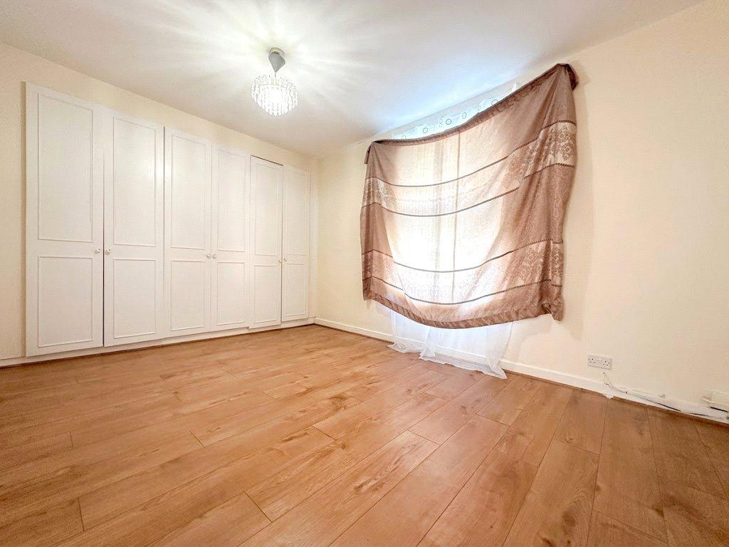 2 bedroom house for sale in Plumstead | Robinson Jackson