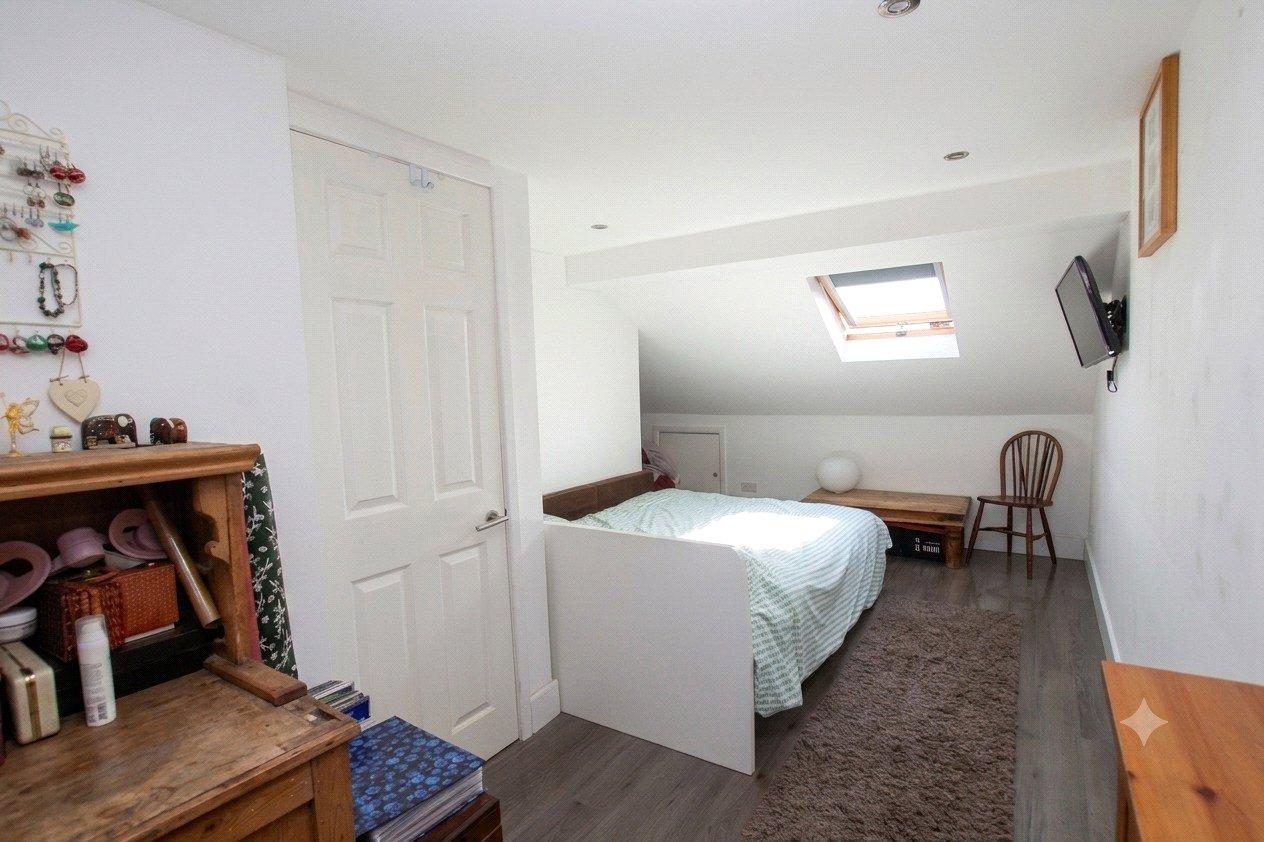 4 bedroom house for sale in Abbey Wood | Robinson Jackson