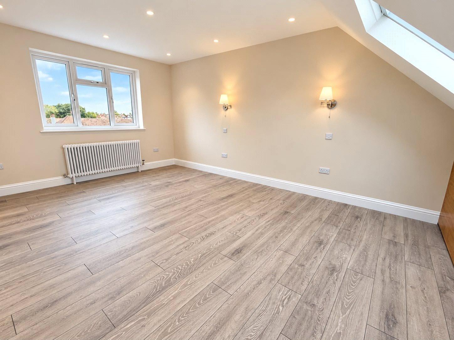 4 bedroom house for sale in London | Robinson Jackson