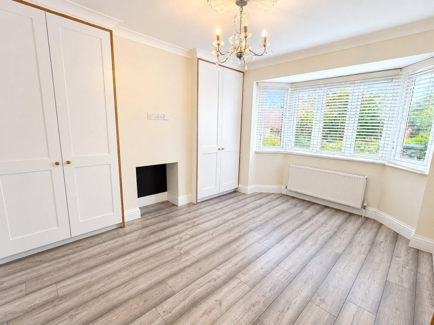 4 bedroom house for sale in London | Robinson Jackson