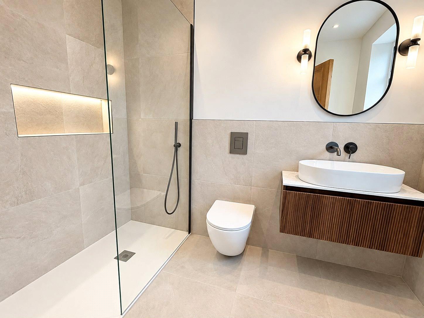 4 bedroom house for sale in London | Robinson Jackson