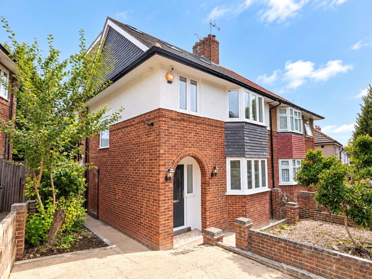 4 bedroom house for sale in London | Robinson Jackson
