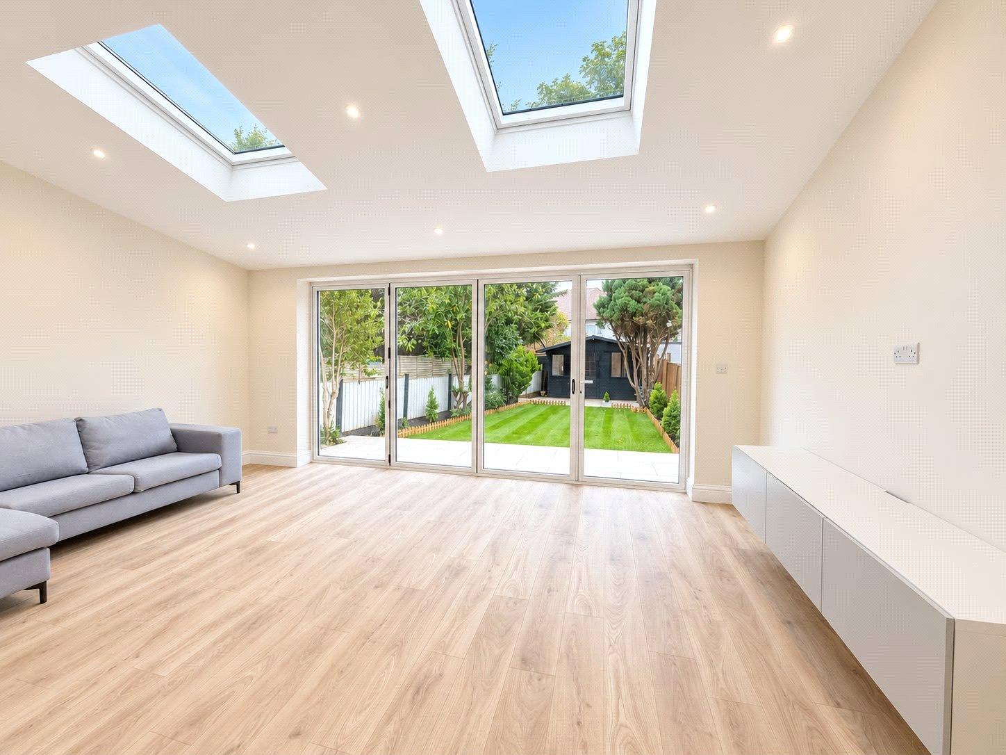 4 bedroom house for sale in London | Robinson Jackson