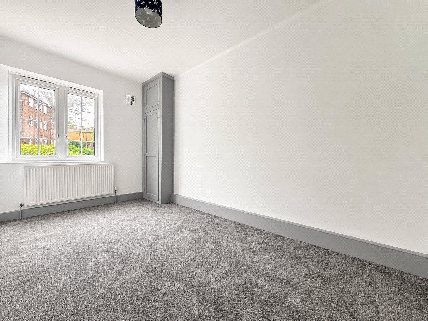 2 bedroom property for sale in Woolwich | Robinson Jackson