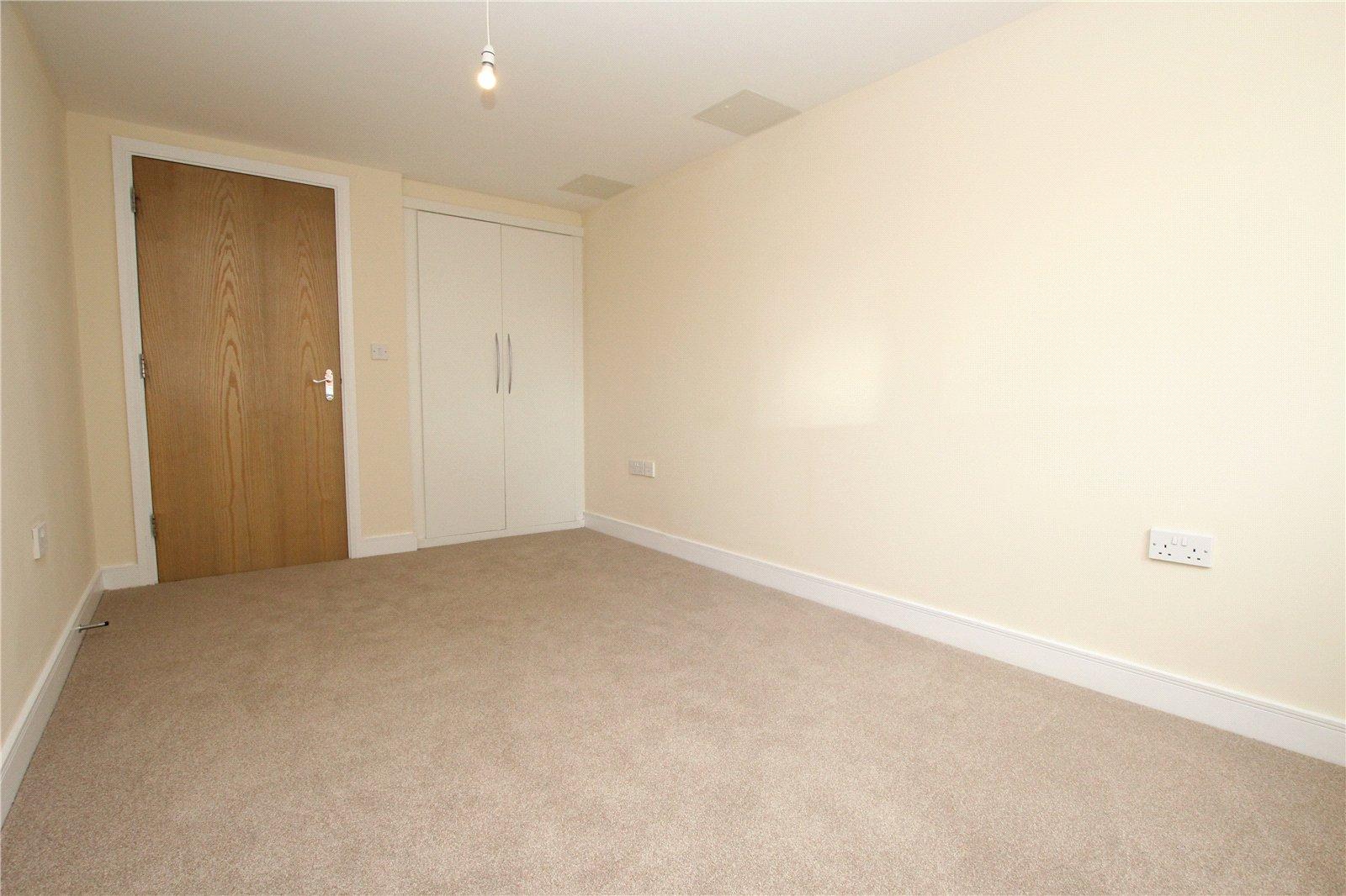 1 bedroom property for sale in Pettacre Close | Robinson Jackson