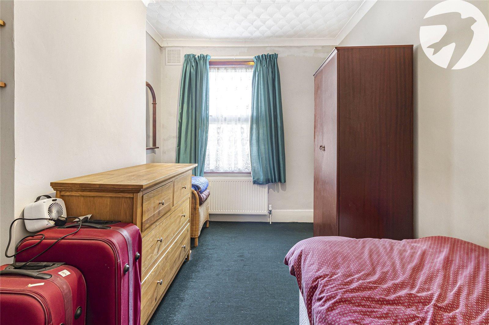 2 bedroom house for sale in Plumstead | Robinson Jackson