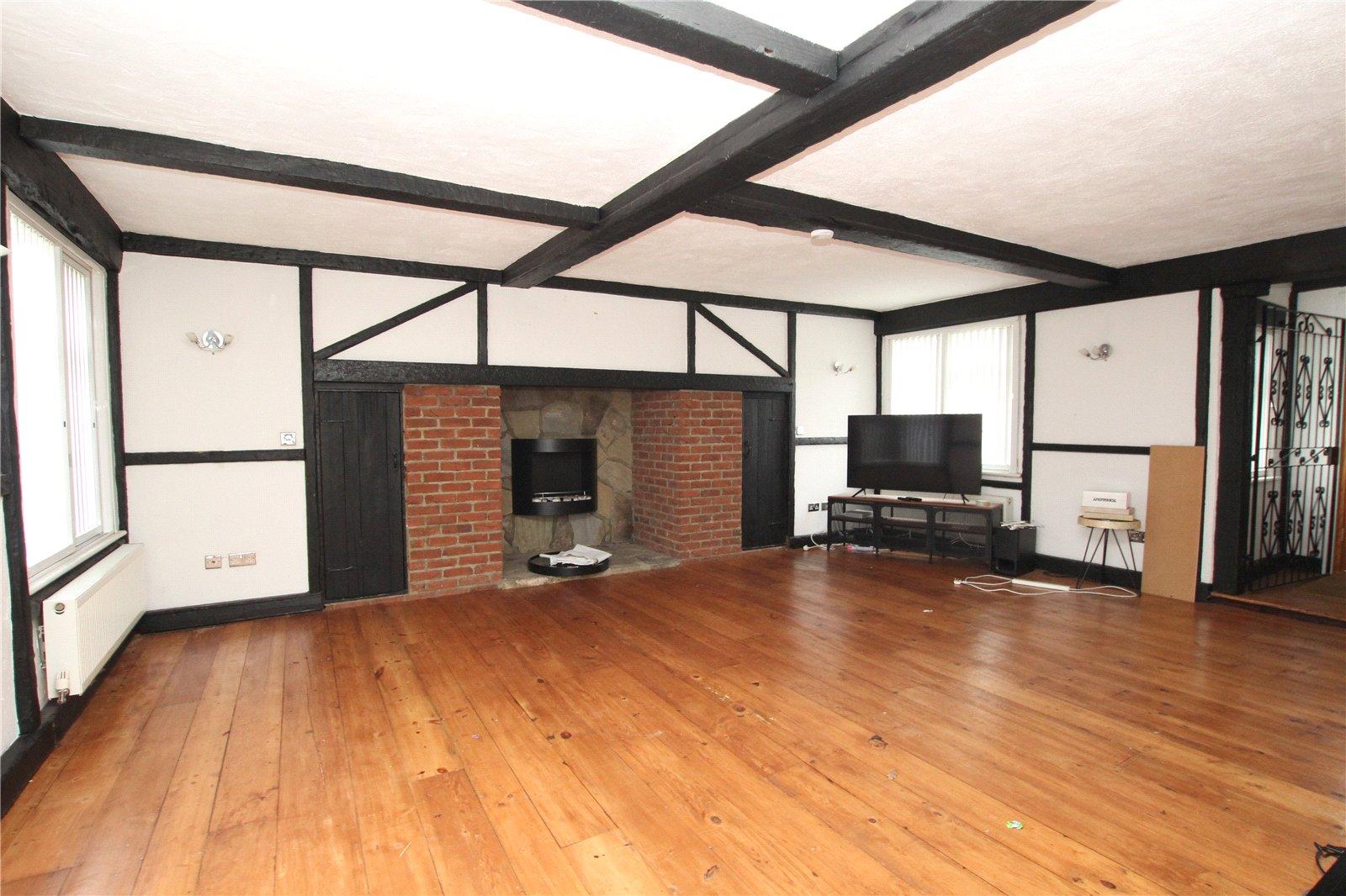 5 bedroom house for sale in Plumstead Common | Robinson Jackson