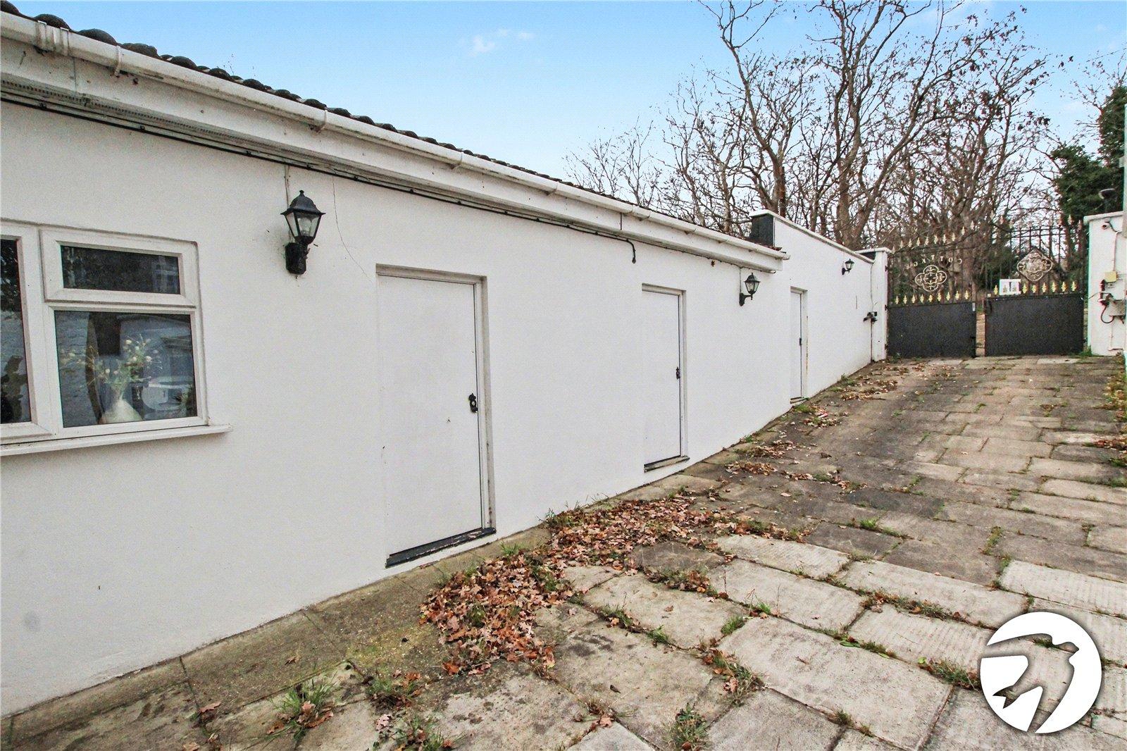 5 bedroom house for sale in Plumstead Common | Robinson Jackson