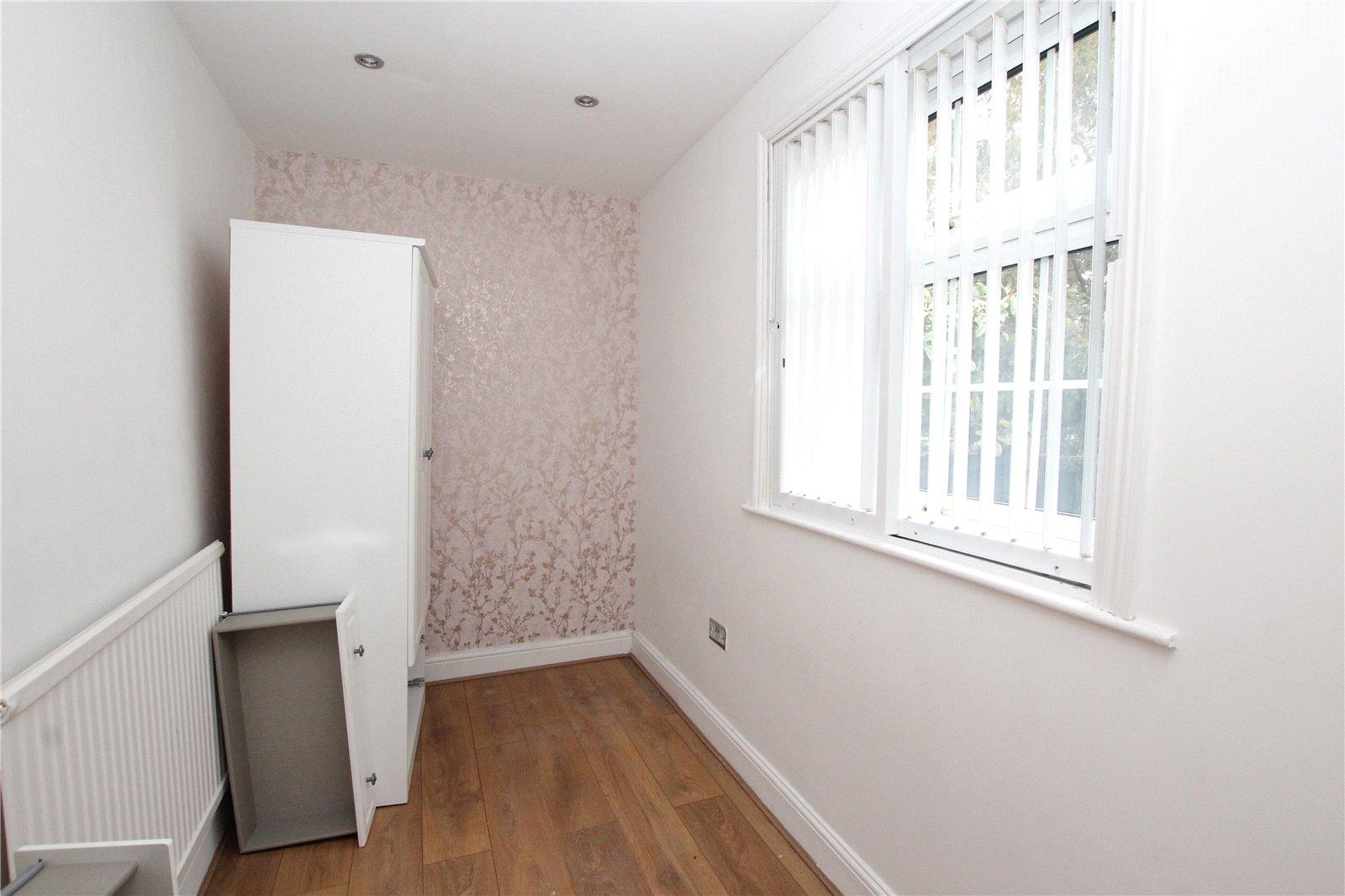 5 bedroom house for sale in Plumstead Common | Robinson Jackson