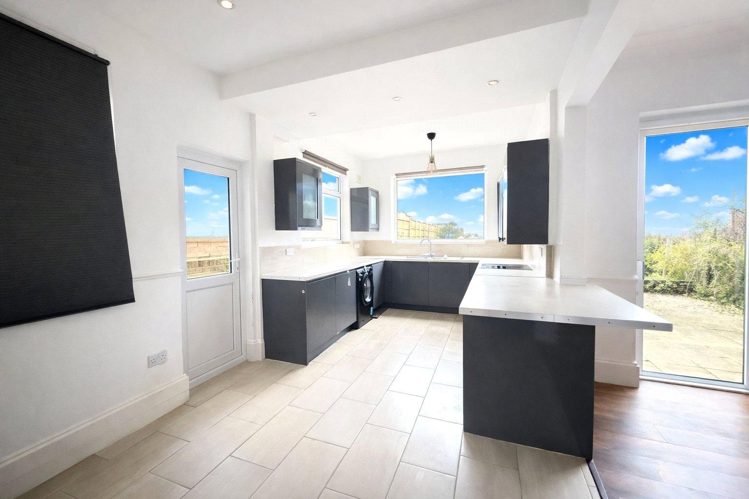 4 bedroom house for sale in Shooters Hill | Robinson Jackson