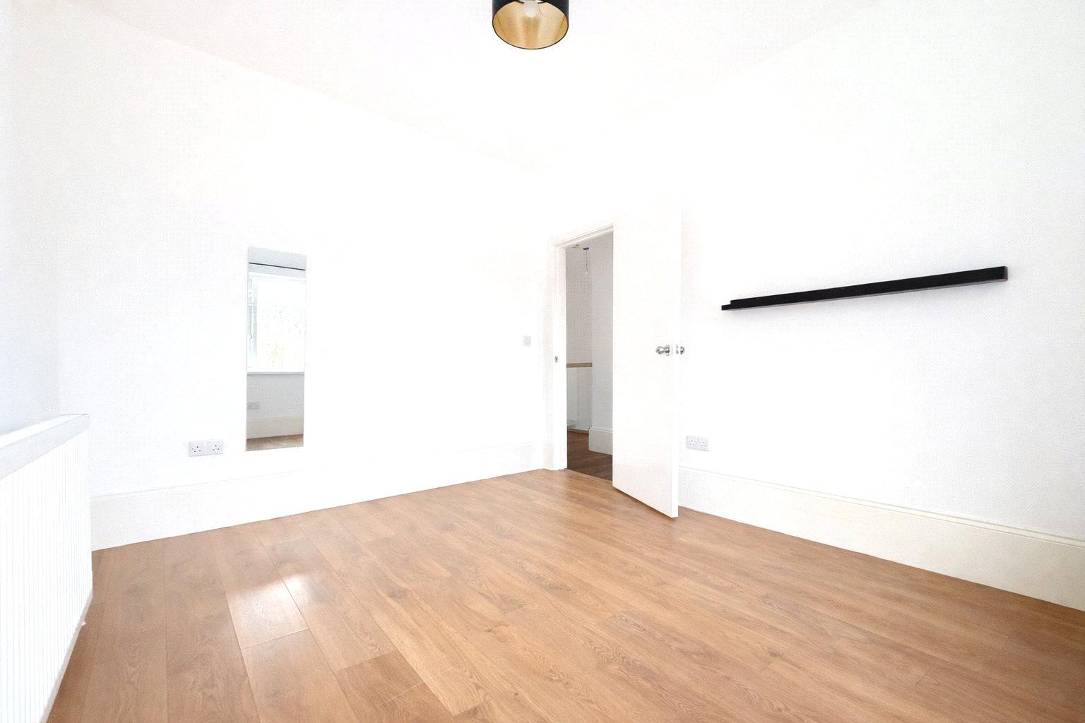 4 bedroom house for sale in Shooters Hill | Robinson Jackson