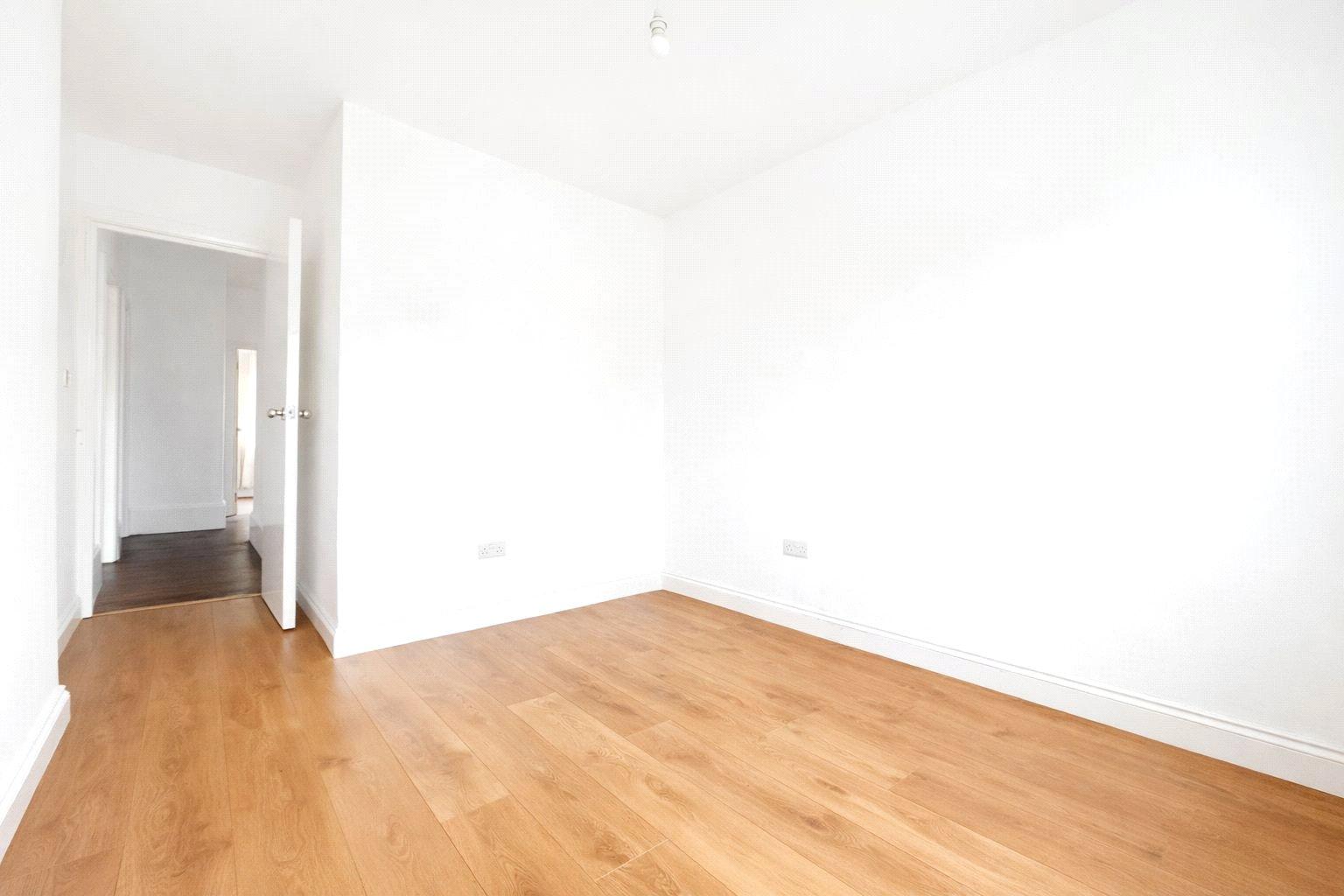 4 bedroom house for sale in Shooters Hill | Robinson Jackson