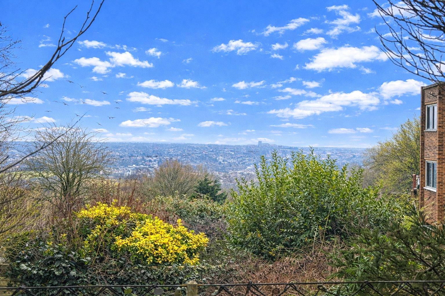 4 bedroom house for sale in Shooters Hill | Robinson Jackson