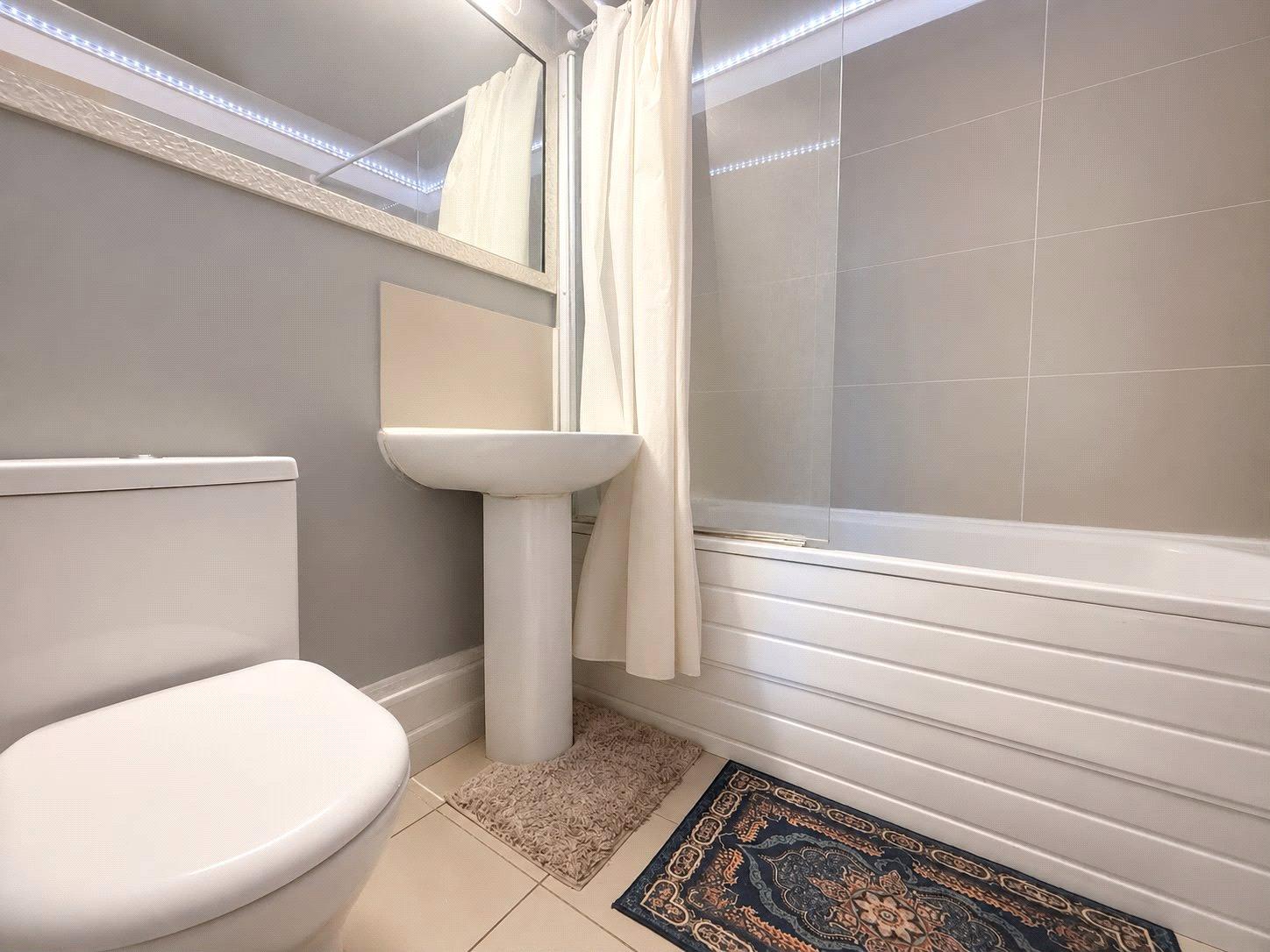 2 bedroom property for sale in Master Gunner Place | Robinson Jackson